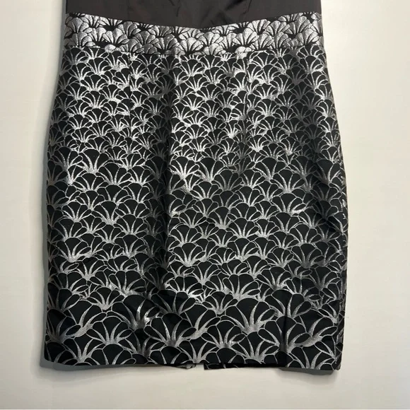 H&M Black Dress with Silver Pattern - Picture 5 of 16